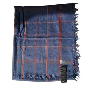 David and Young NWT Men's Plaid Scarf Blue Red Very Lightweight